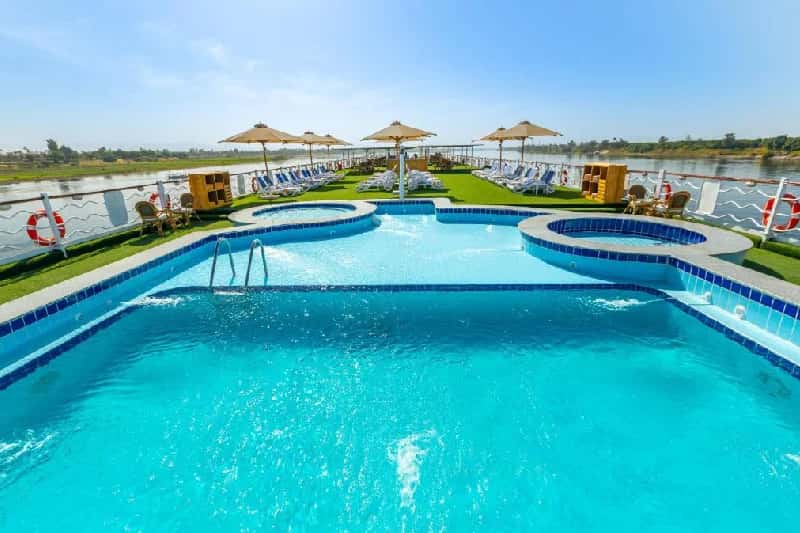 La piscina, crociera nilo La piscina, crociera nilo
