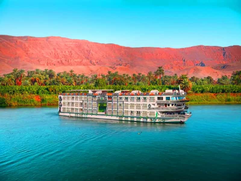 Motonave Sonesta St. George Motonave Sonesta St. George